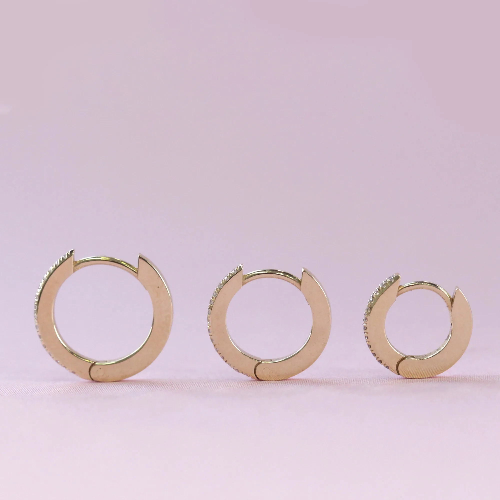 Khloé Large Hoop Gold Earring with White Diamonds
