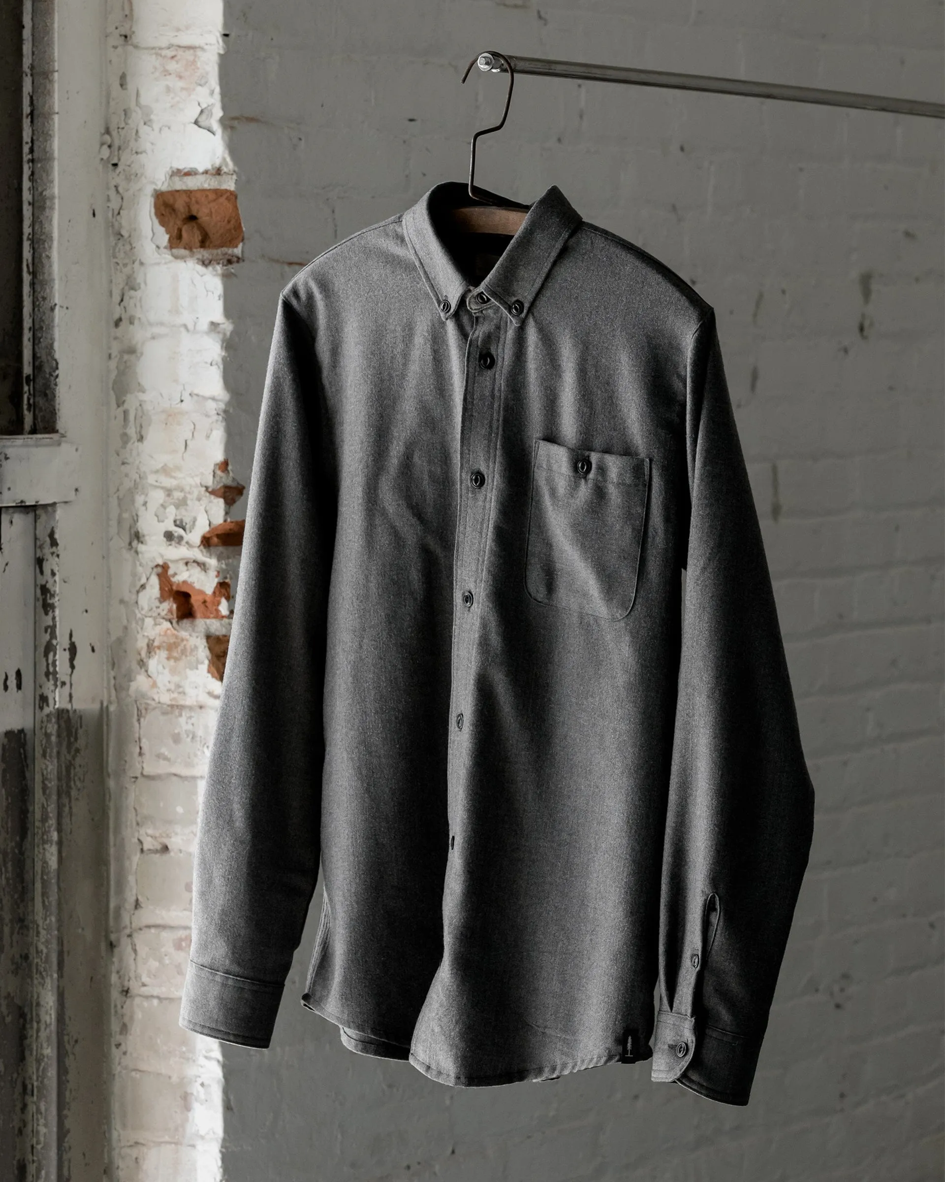 The Mens Light Wool Shirt