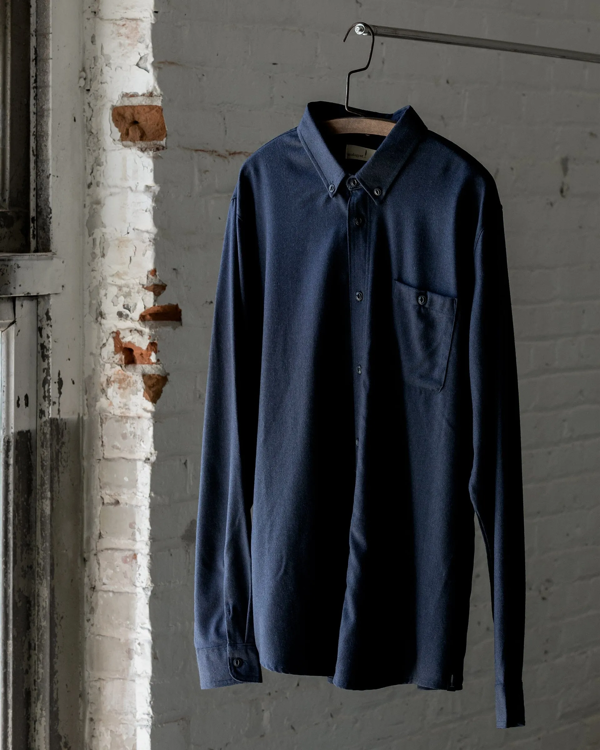 The Mens Light Wool Shirt