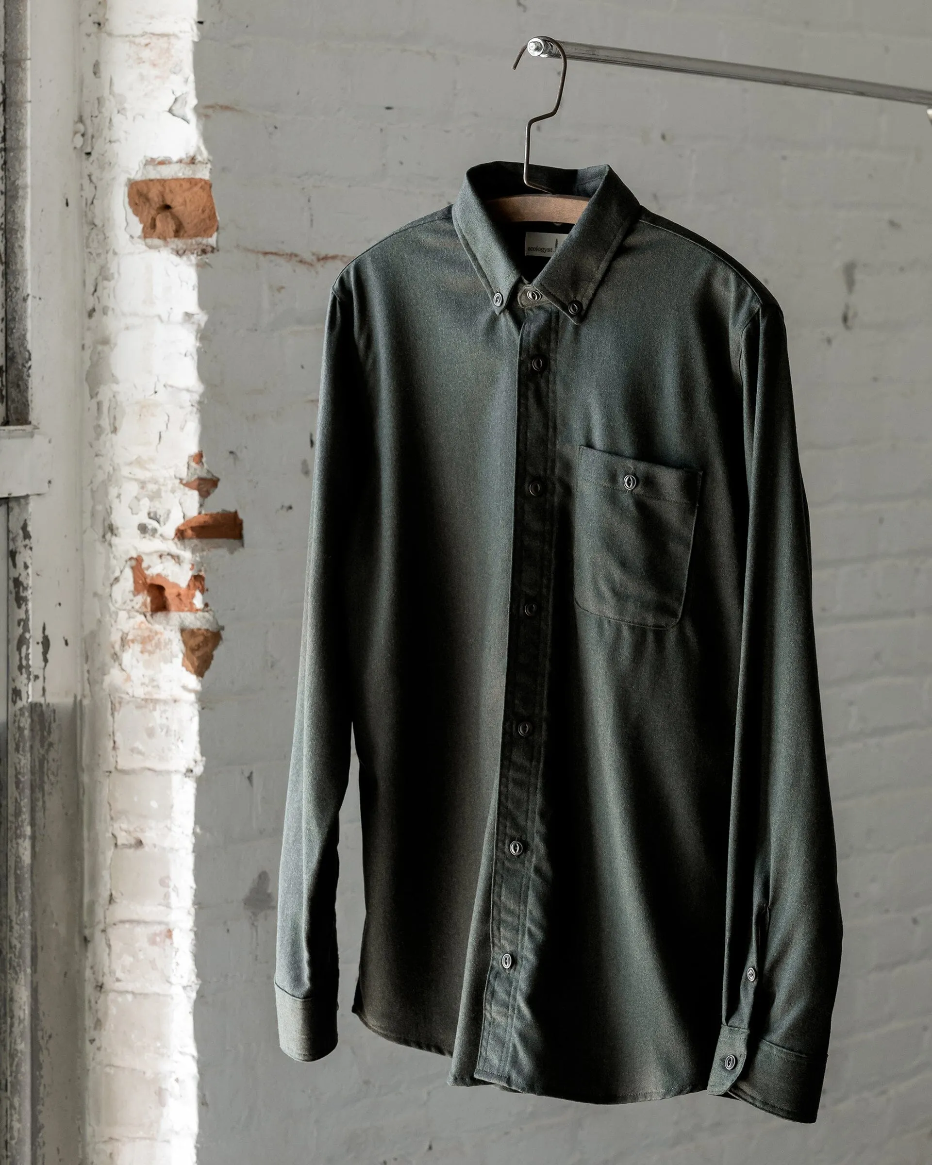 The Mens Light Wool Shirt